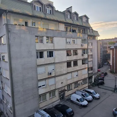 Apartment Urban Nest *